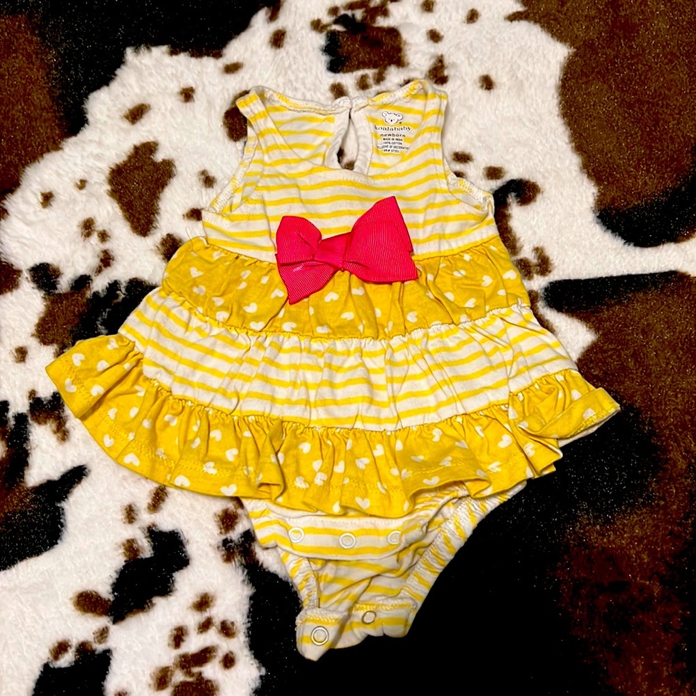 NB yellow dress